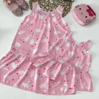 Set đầm tole me va be