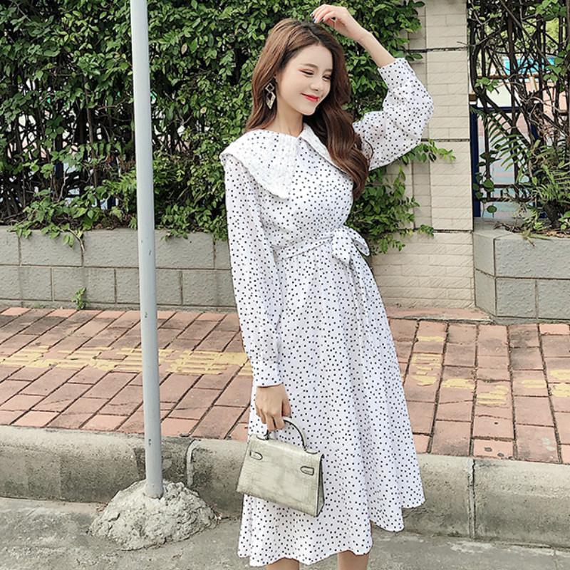 Đầm tay dài họa tiết chấm bi thời trang thanh lịch