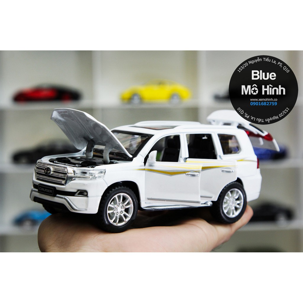 Blue mô hình | Xe mô hình Toyota Land Cruiser New mở hết cửa 1:32