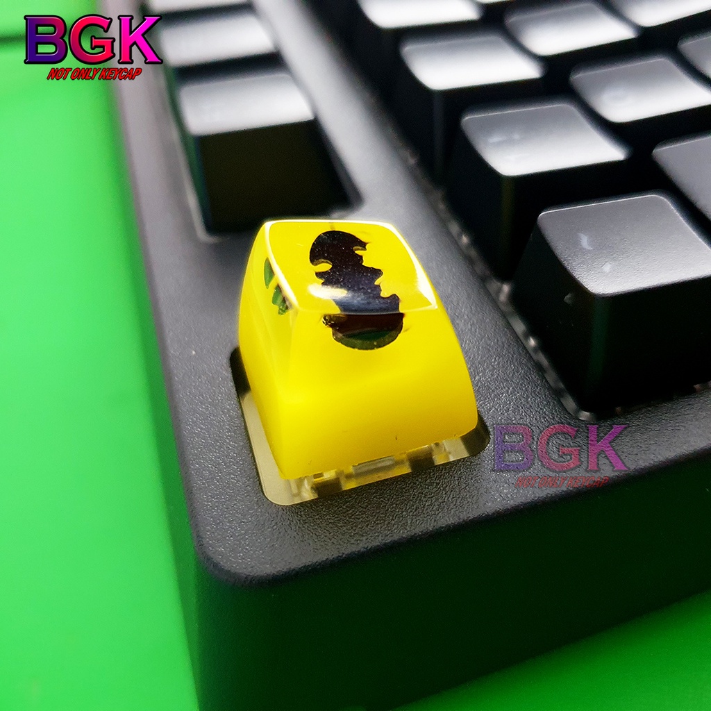 Keycap Lẻ hình LOGO Batman DC SA profile ( keycap resin độc lạ )( Keycap Artisan )