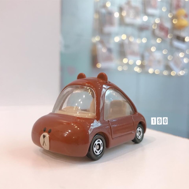 Xe mô hình Tomica gấu Brown