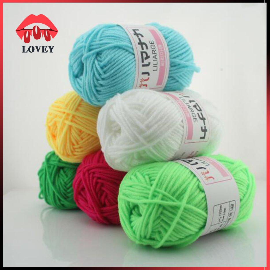 Cuộn len pha bông sữa chuyên dùng may vá và đan móc len thú bông cho trẻ em