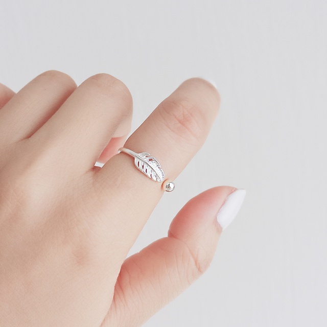 Nhẫn nữ , nhẫn bạc lông vũ , bạc chuẩn sáng đẹp