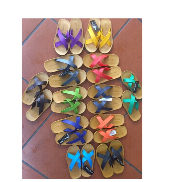 Dép nam nữ quai chéo