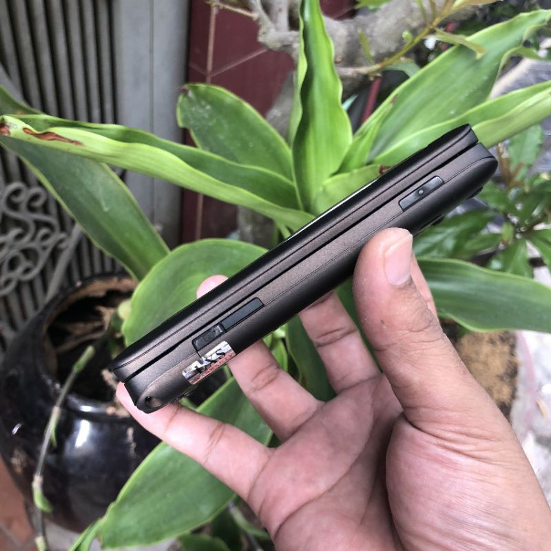 Điện thoại nokia E90