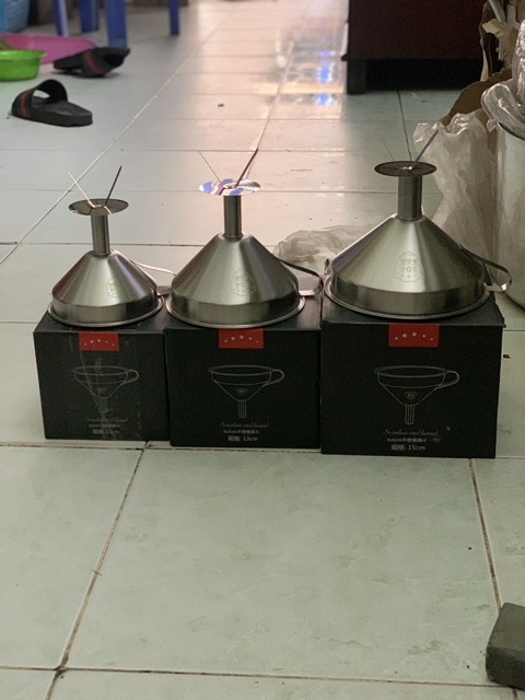 PHỄU INOX SUS 304 size 11cm , 13cm , 15cm , 18cm