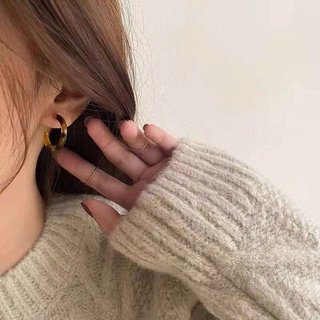 Khuyên tai tròn vân đá cỡ nhỏ