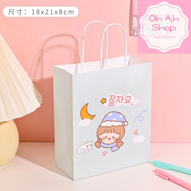 🍓 Túi Giấy Gói Quà Tặng Sinh Nhật Cực Dễ Thương Mẫu Caro Gấu Thỏ | BigBuy360 - bigbuy360.vn