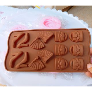 Silicon giày và ví đầm trang trí bánh kem, rau câu fondant.