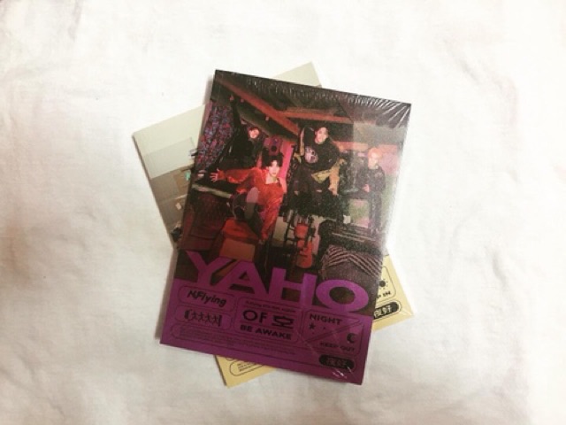 N.Flying 6th mini album Yaho nguyên seal, được chọn một trong hai ver như hình.