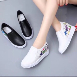Giày độn đế họa tiết có lót lông cao 6p