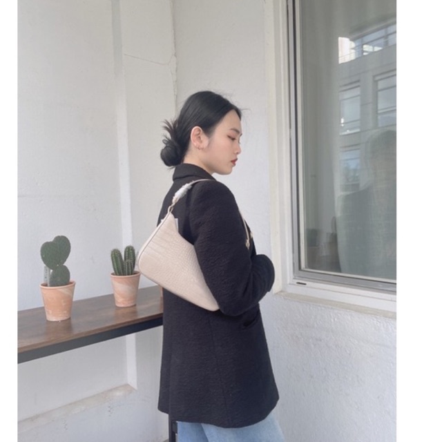 Túi Mango kẹp nách Authentic Đức fullbill MST4386