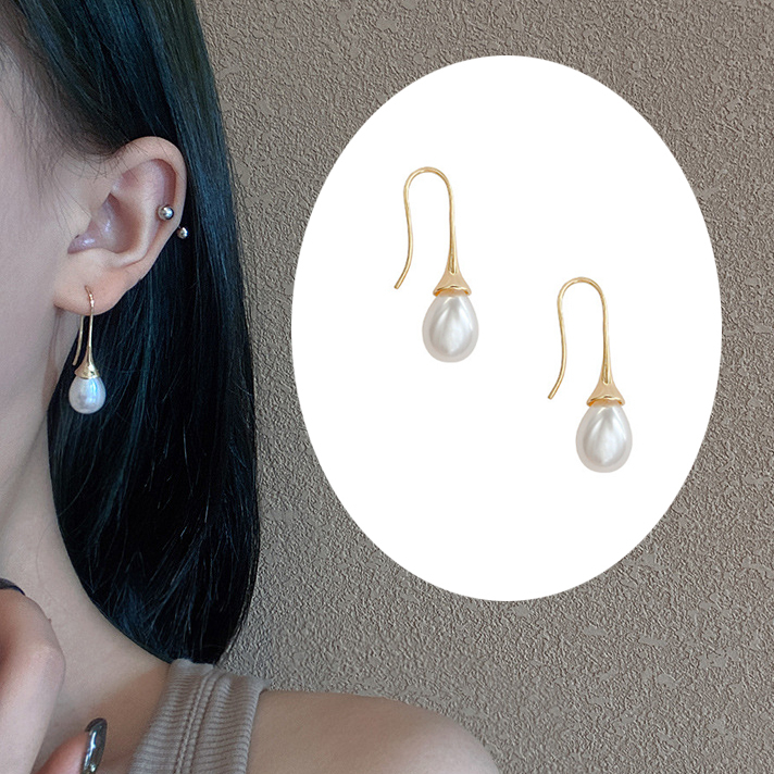 Korean style simple faux pearl ear hook earrings
