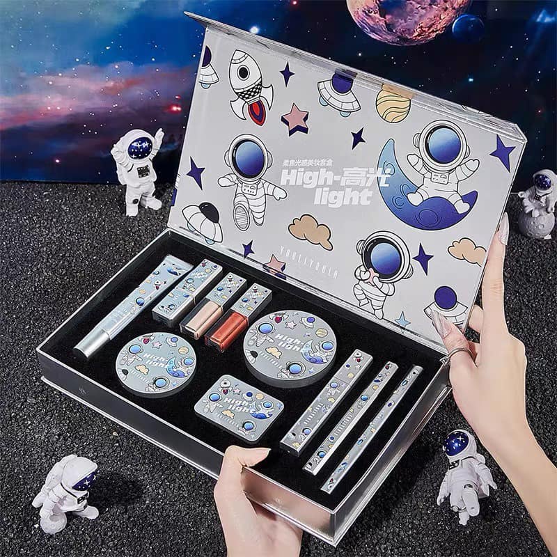 [ BỘ QUÀ TẶNG ] Set Make Up Tình Yêu Du Hành Vũ Trụ 10 Món Youliyoula