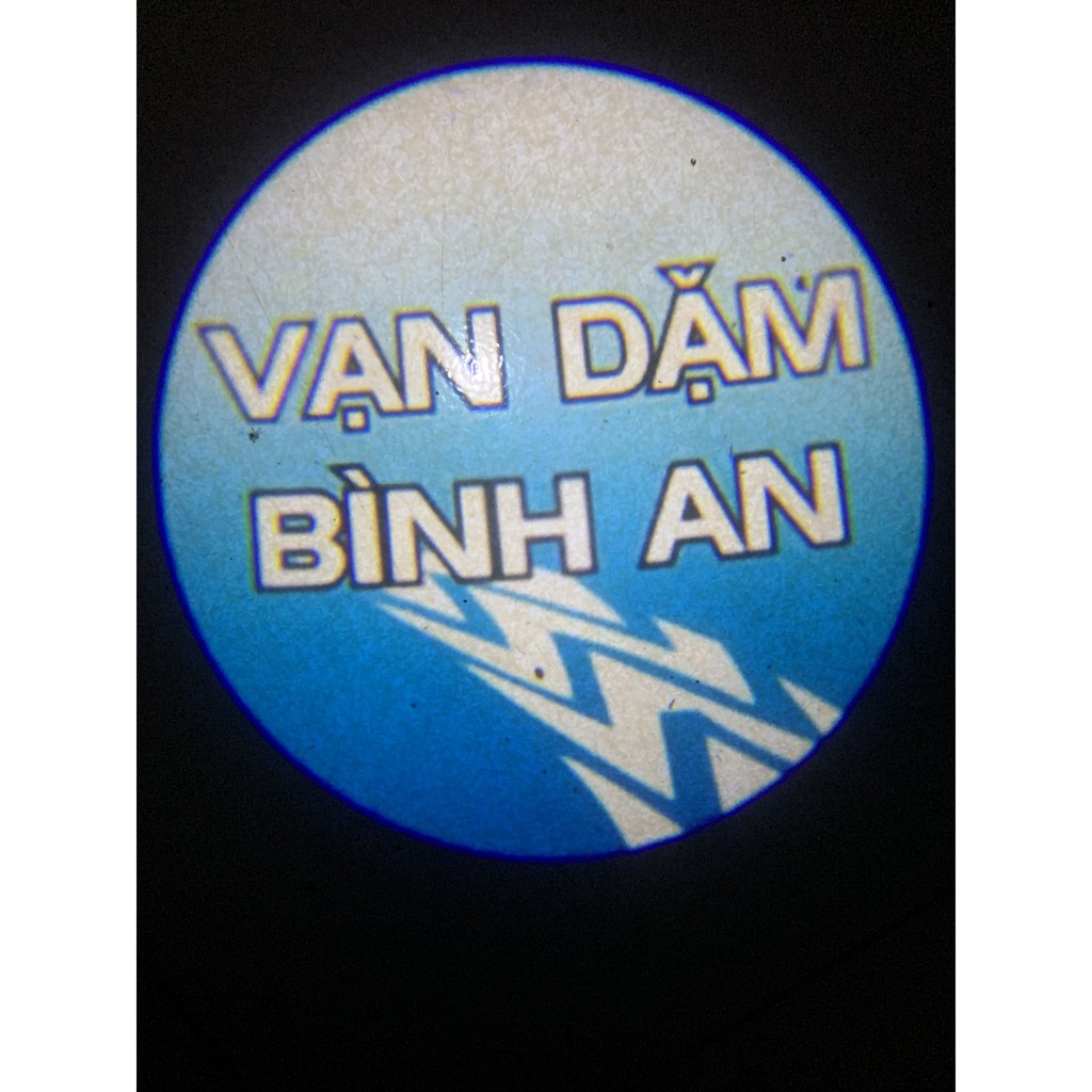 Đèn Chiếu Logo Ô Tô Đèn Led Logo Gắn Cửa Ô Tô ( 2 Đèn ) - Kichemo ĐOT4