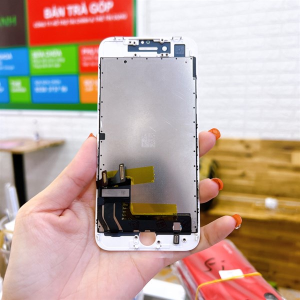 Màn hình điện thoại TÁO 8G zin EK, bảo hành đổi trả.