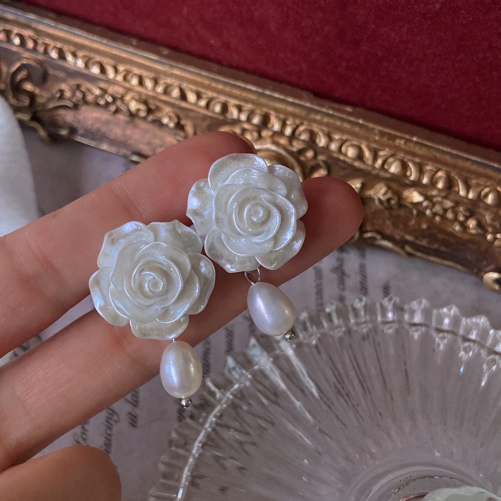 Khuyên Tai Hình Hoa Đính Ngọc Trai Thời Trang