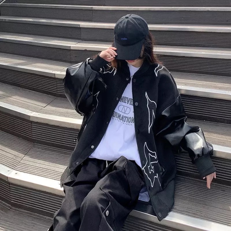 ÁO KHOÁC BOMBER PHỐI TAY DA NAM NỮ -AKD4-Vải kaki phối Tay Da cực ngầu hình thêu màu đen