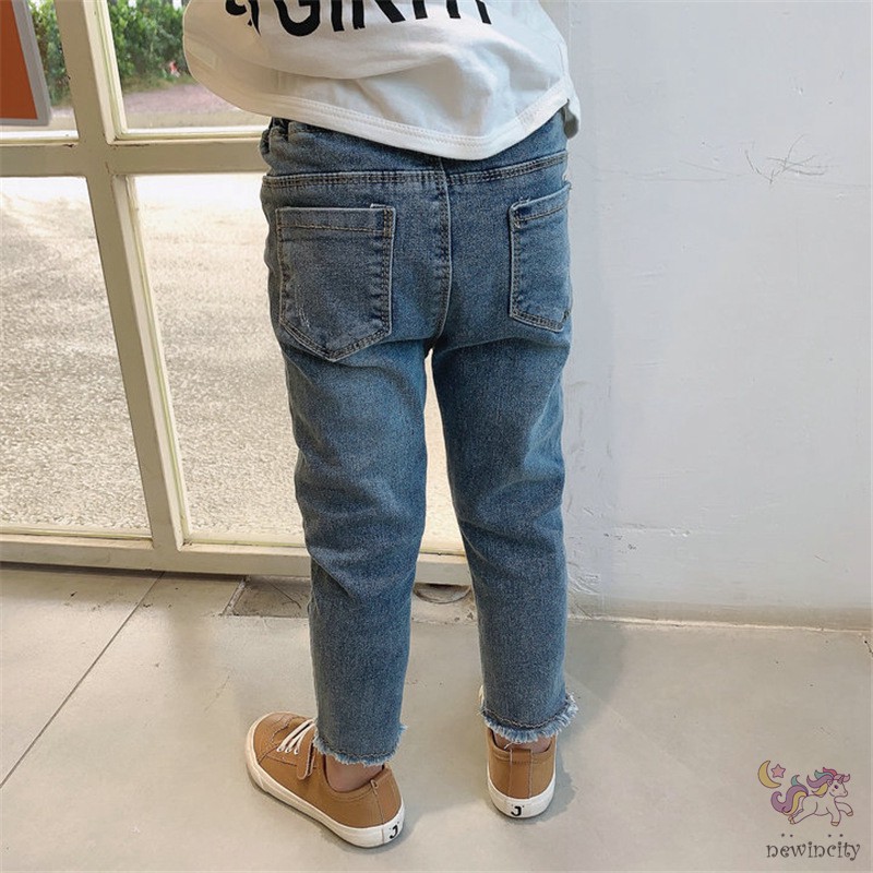 Quần jean phong cách thời trang Hàn dành cho bé gái