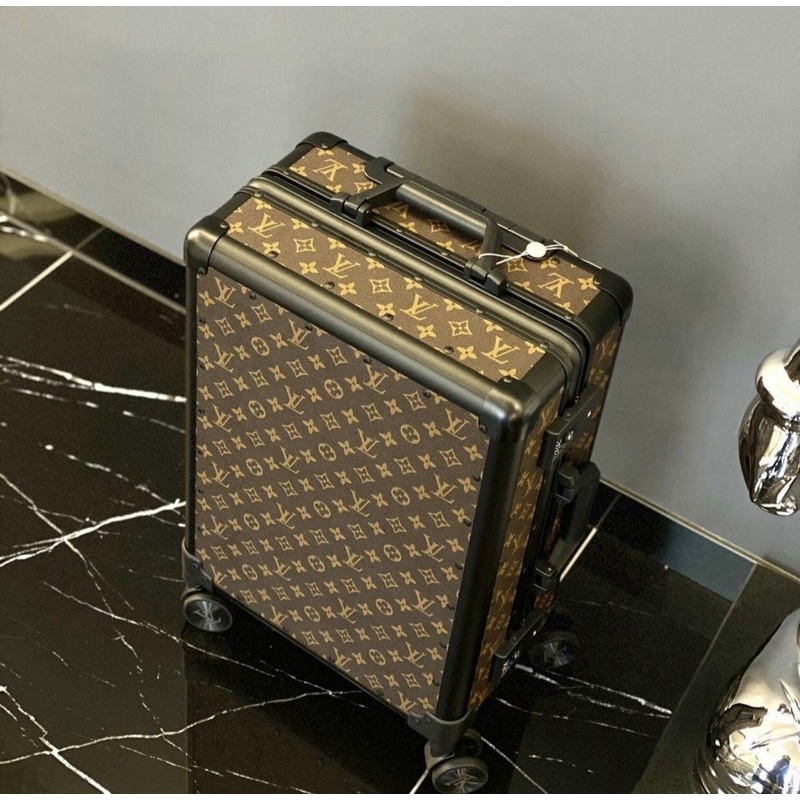 Vali Lv Louis Vuitton size 20 xách tay Vip