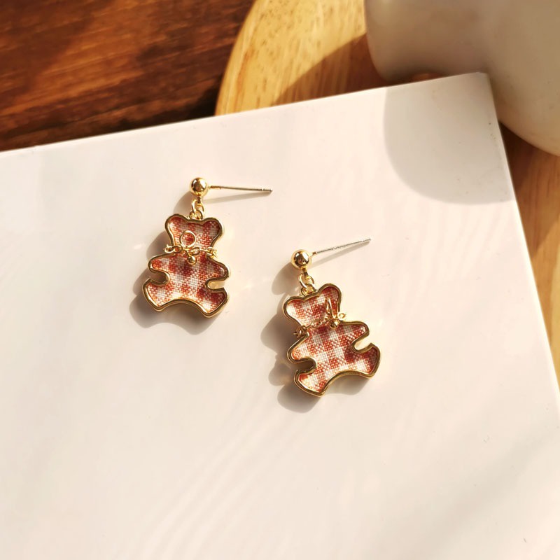 Bông tai hình gấu caro phong cách Hàn Quốc dành cho nữ