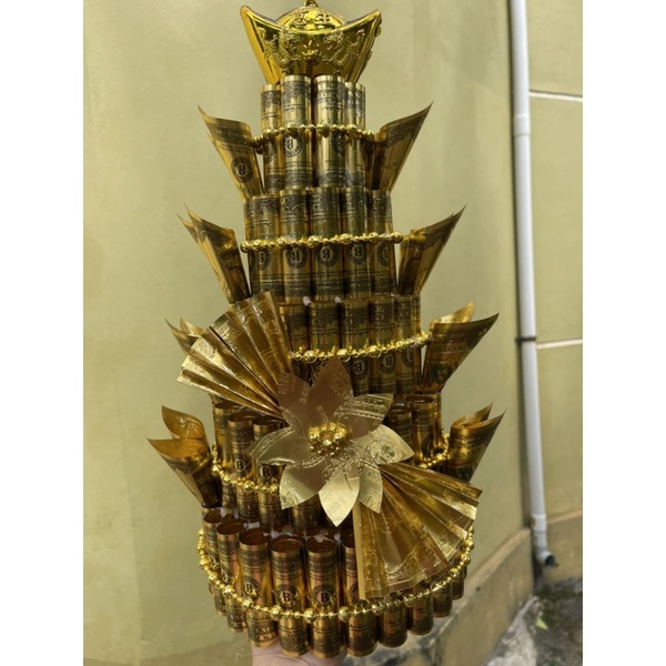 Tháp tiền thần tài