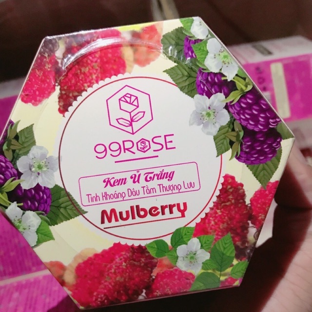 Kem ủ trắng (toàn thân và mặt )