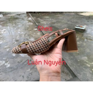 Giày cao gót mũi vuông