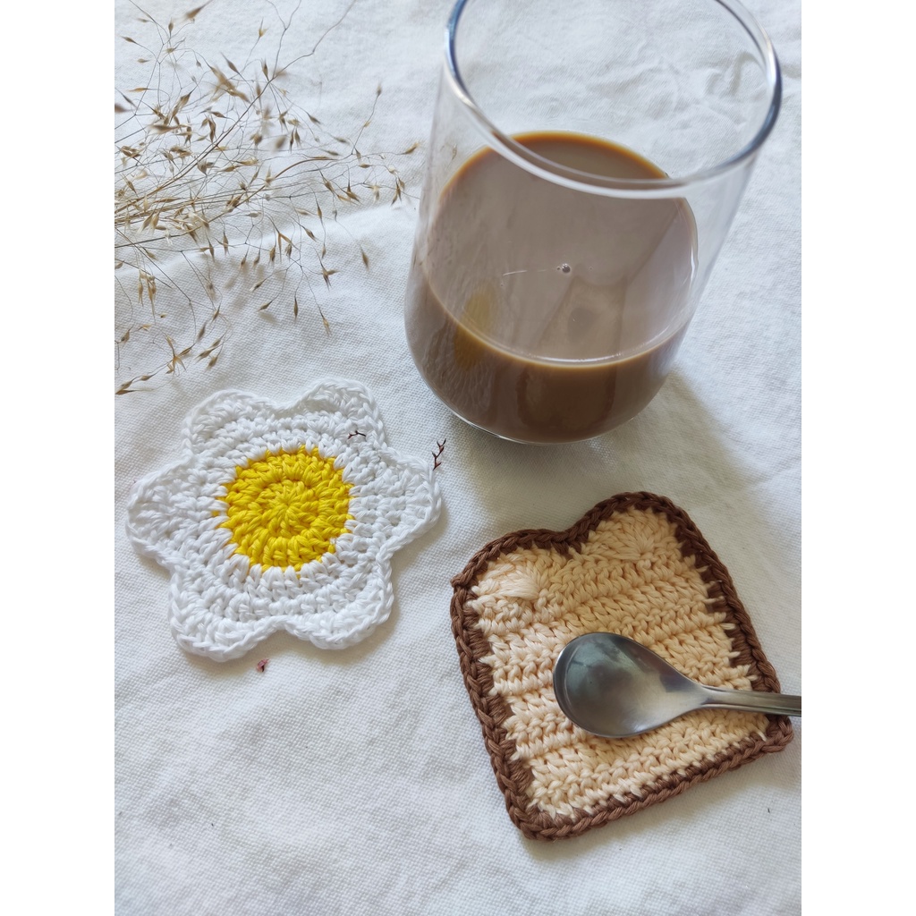 Đế lót cốc, miếng lót ly thấm nước hình bánh sandwich, trứng rán dễ thương, xinh xắn handmade từ vải len