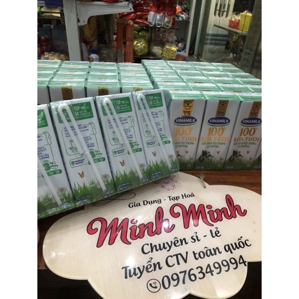 Sữa tươi tiệt trùng Vinamilk 100% Có đường - vỉ 4 Hộp x 180ml/ 4 hộp x 110ml