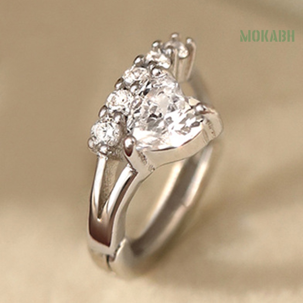 1 Đôi Bông Tai Hình Trái Tim Đính Đá Zircon Cỡ Nhỏ Sang Trọng