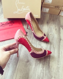 GÓT LOUBOUTIN ĐINH MÀU