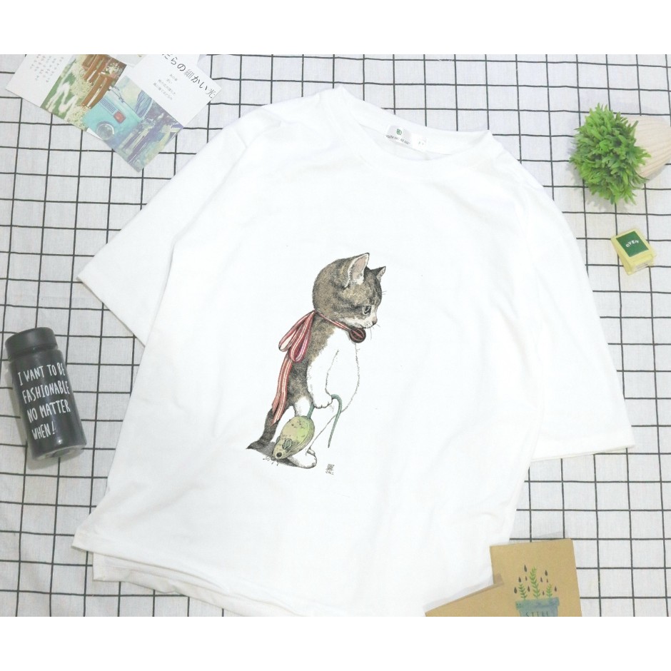 Áo Thun Nam Nữ Tay Lỡ Unisex Phông Trơn Oversize Form Rộng Basic Tee Hình Mèo cầm chuột