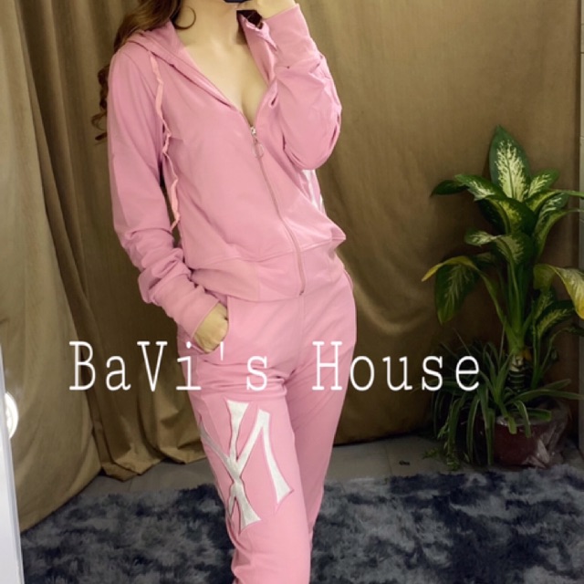 Set thể thao NY hồng, vải thun dày dặn, có thể tách set làm áo khoác , che nắng, nón rộng rãi , Hàng Thiết Kế xịn xò dày