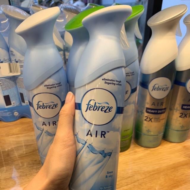 Nước hoa xịt thơm phòng vầ khử mùi hôi Febreze 4 x 250g của Mỹ