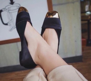 V bi đỏ tt