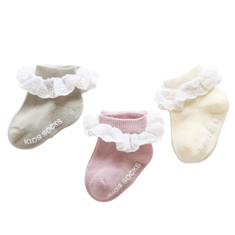 Bộ 3 Đôi Vớ Cotton Mềm Mại Chống Trượt Dành Cho Em Bé
