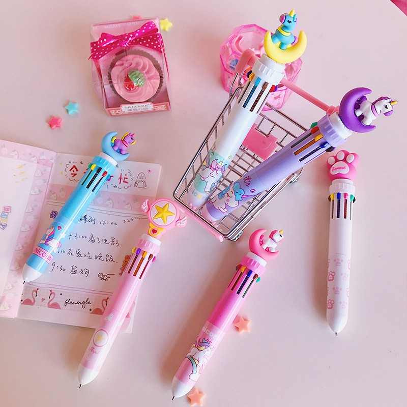 Bút bấm nhiều màu có charm