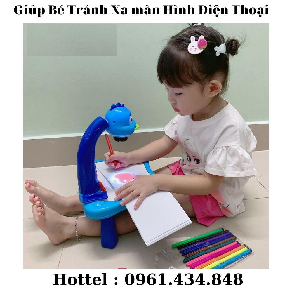 BÀN VẼ CÓ ĐÈN CHIẾU SÁNG THÔNG MINH CHO BÉ ( Tặng 1 Cuốn Sách Vẽ + Pin )