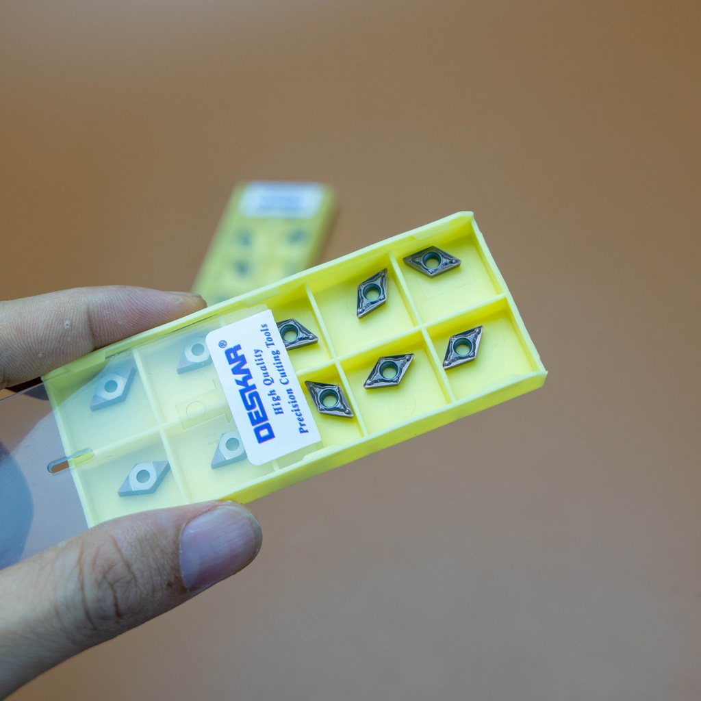 Mảnh dao  tiện D07 Deskar DCMT070204 LF6018