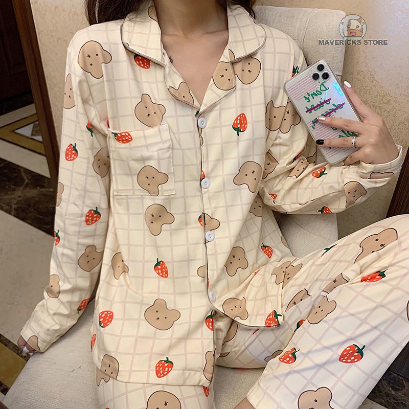 Bộ đồ ngủ tay dài in hình gấu và dâu tây dễ thương phong cách Hàn Quốc thời trang mùa thu cho nữ