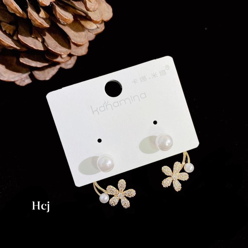 Bông tai hoa đính trai mẫu mới chuẩn bạc ta sang chảnh - Kho sỉ bạc Nhất Linh