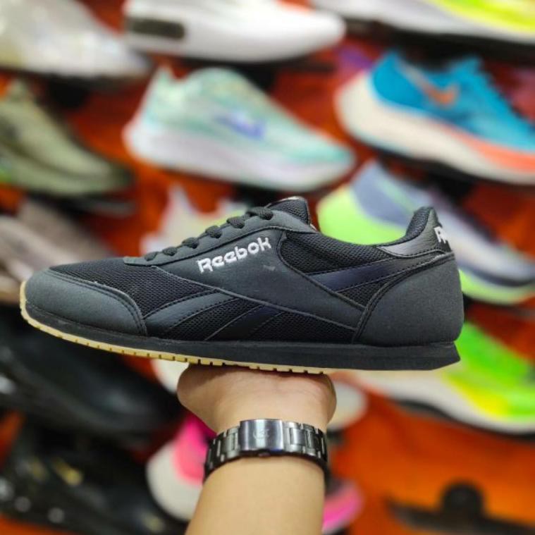 Giày Chạy Bộ Reebok Clasik Chất Lượng Cao Cho Nam