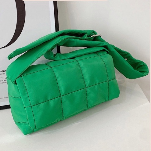 Túi đeo chéo nữ mây cá tính túi đeo chéo vải phao túi gối