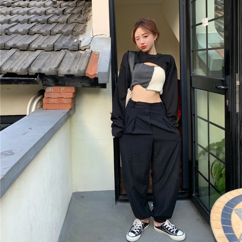 Set áo thun tay dài màu đen + áo khoác không tay phong cách Hàn Quốc | BigBuy360 - bigbuy360.vn