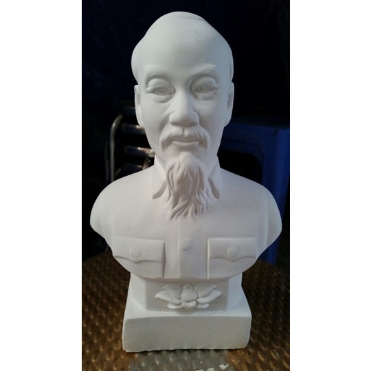 Tượng Bác Hồ 20cm * Quà tặng hội nghị* Thờ tại các gia đình* Xưởng sản xuất trực tiếp *Màu thạch cao trắng,nhũ đồng
