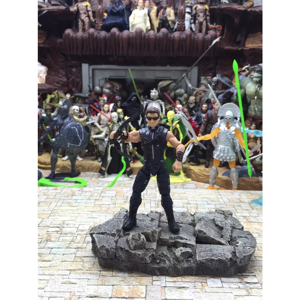 ஐ♤✲Comic hero marvel 3.75-inch movable eagle eye movie version Avengers eagle eye with accessories