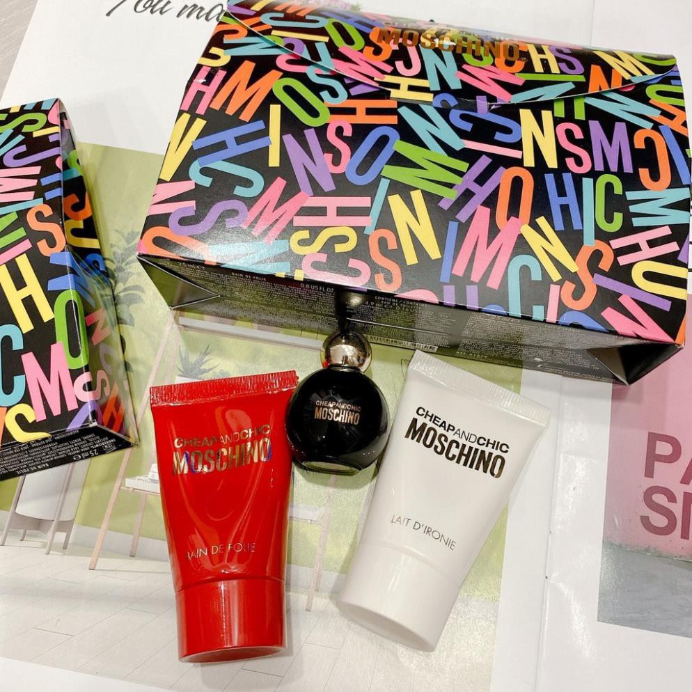 Set Nước hoa Moschino Cheap &amp; Chic I Love Love (Lotion - Sữa Tắm - Nước Hoa Minisize
