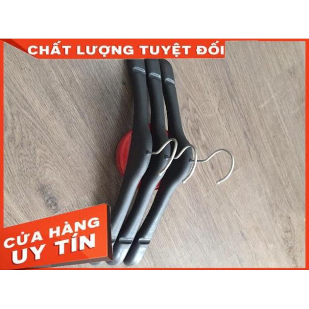 Móc nhựa Nữ đen vai to .móc treo quần áo,nam Nữ, treo đồ bộ,váy,đầm.