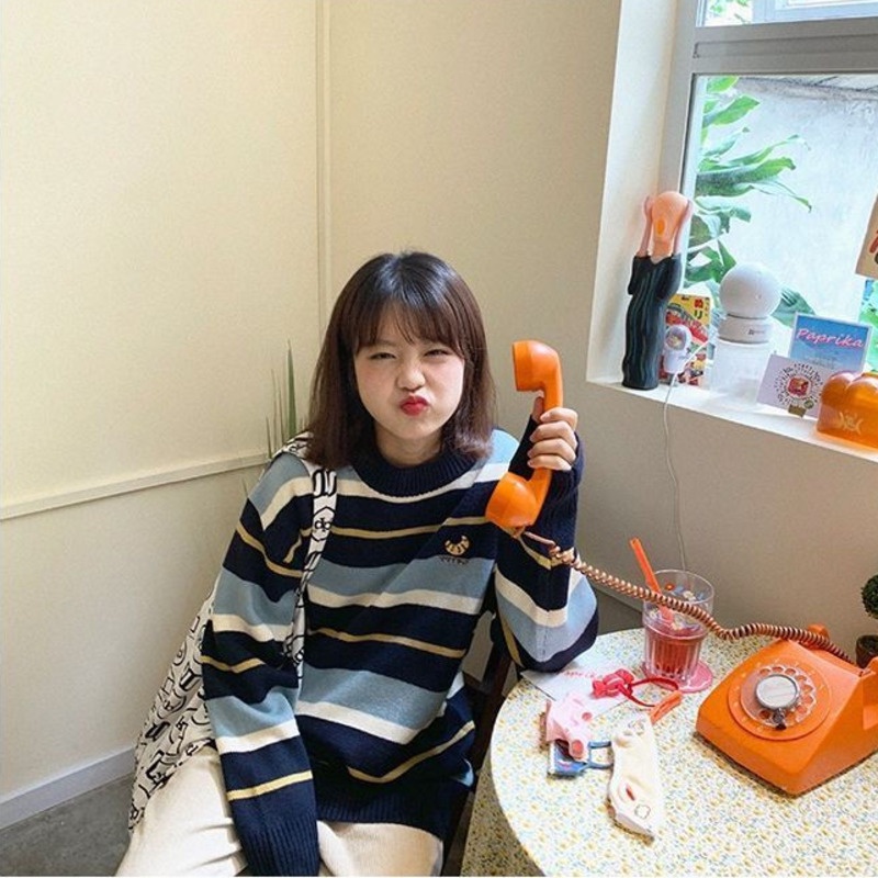 Áo Len Dài Tay Họa Tiết Sọc Thêu Phong Cách Hàn Quốc Thời Trang Thu Đông Mới Cho Nữ